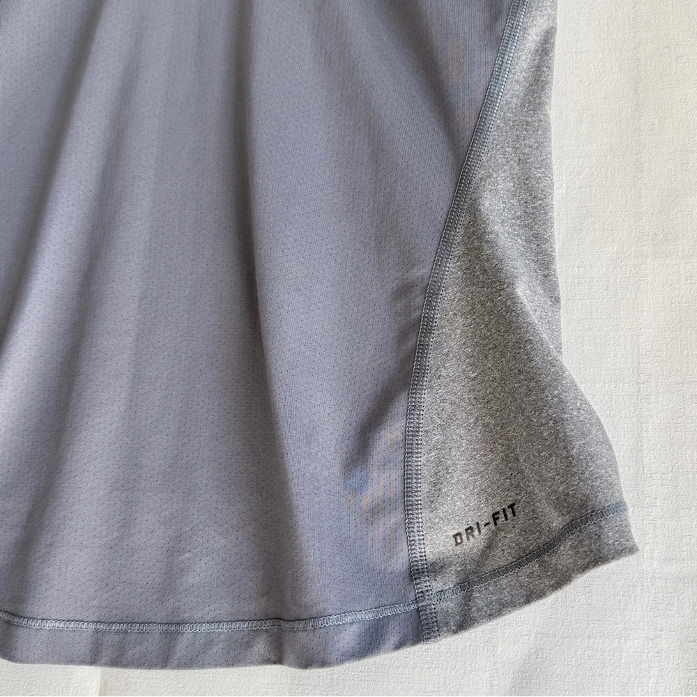 Nike Pro Dri-FIT Racerback Workout Tank Top Gray Swoosh Medium M